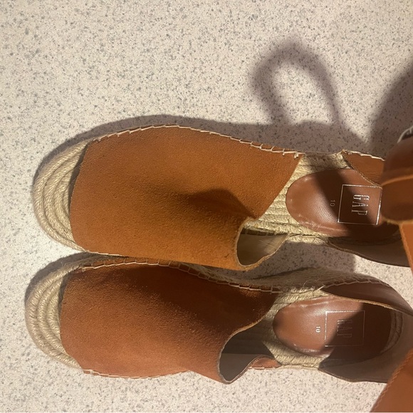 Gap espadrille,, leather and suede sandals Carmel size 10 - Picture 2 of 7